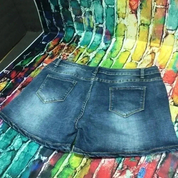 Wuhoupro from‎ Brooklyn Jean shorts size 18 stretchy plus size - Picture 6 of 6